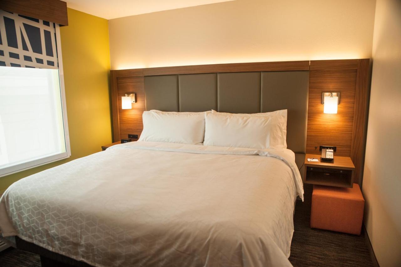 Holiday Inn Express Hotel & Suites Norfolk By Ihg Dış mekan fotoğraf