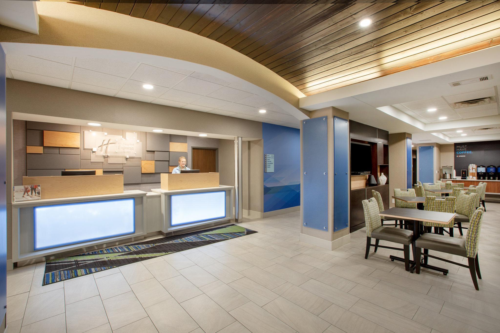 Holiday Inn Express Hotel & Suites Norfolk By Ihg Dış mekan fotoğraf